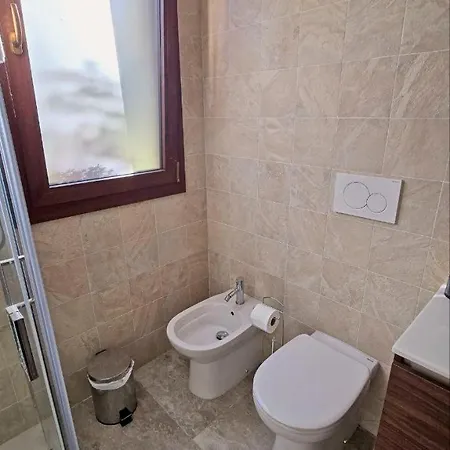 Da Gino Bed and Breakfast Λέτσε